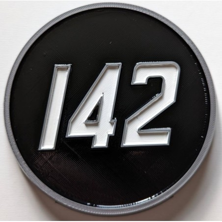 Ecusson MF 142 latéral - Emblème latéral MF142